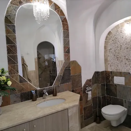 Sherden - Esmeralda Luxury Apartment *
